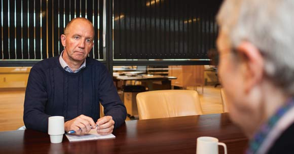 Det er en udfordrende opgave at få optimeret hele den store organisation, som boligforeningen udgør, mener den nye tekniske chef. Det er en udfordrende opgave at få optimeret hele den store organisation, som boligforeningen udgør, mener den nye tekniske chef.