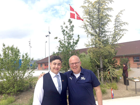 Preben Astrup og Karim Kadoura var årets grundlovstalere i Gellerup.