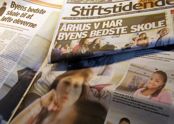 Århus Stiftstidende har Ellekærskolen på forsiden 13. april 2010