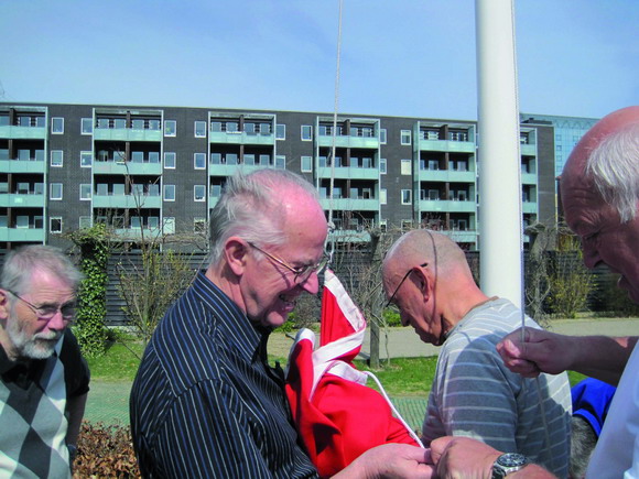 Pudsning af flagstangen 7