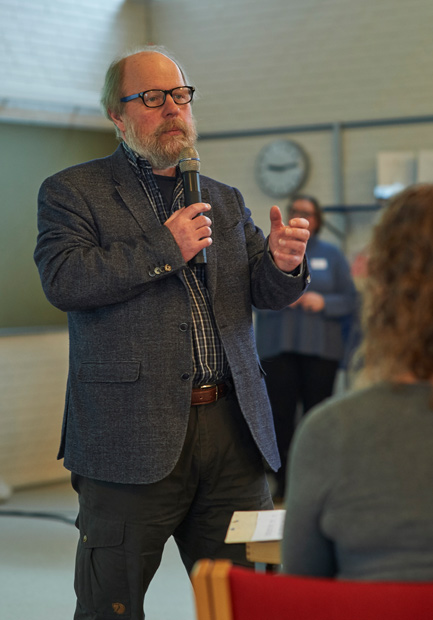 Formand Keld Albrechtsen byder velkommen.