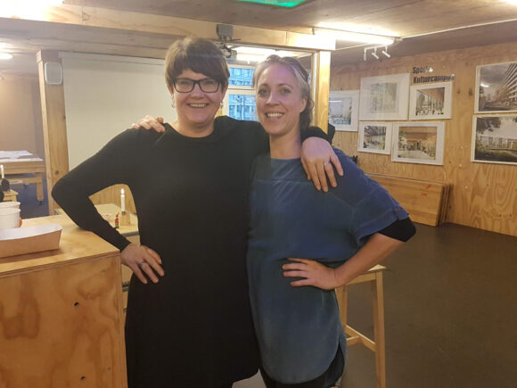 Vibeke Dam Hansen og Anne-Katrine Graah Rasmussen er opsagt og holdt den 29. november en afskedsreception.