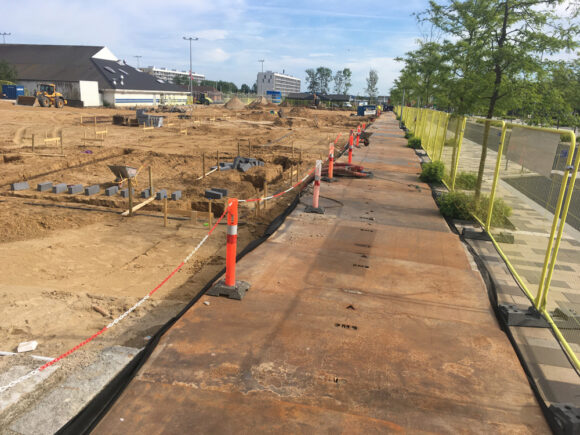 Fundamentet er støbt, og byggeriet af beboerhuset er snart på vej op af jorden.